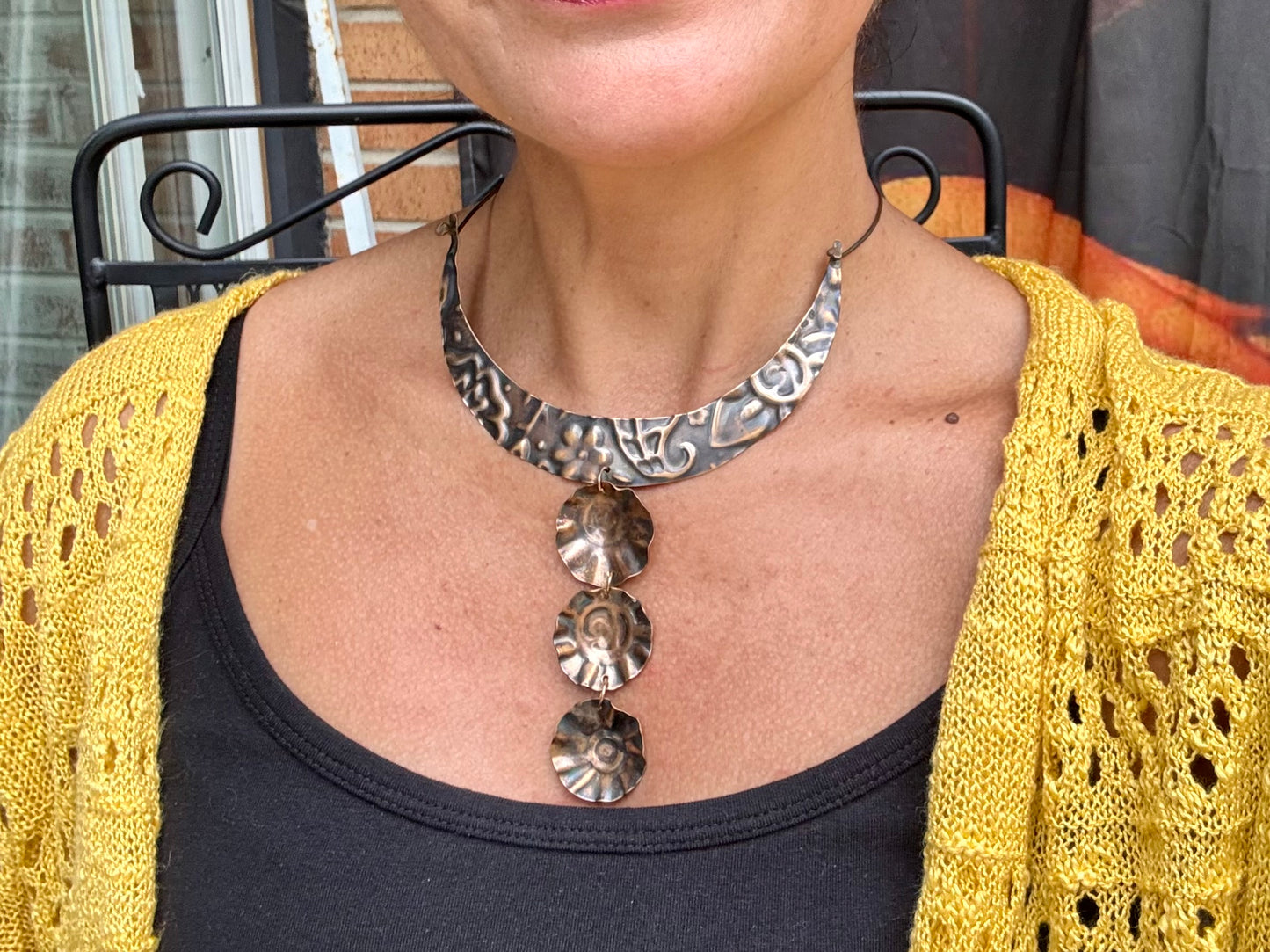 Bronze Floral Stamped Formed Disk Choker Necklace