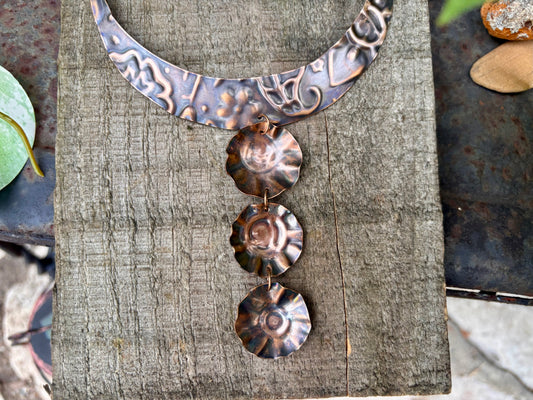 Bronze Floral Stamped Formed Disk Choker Necklace