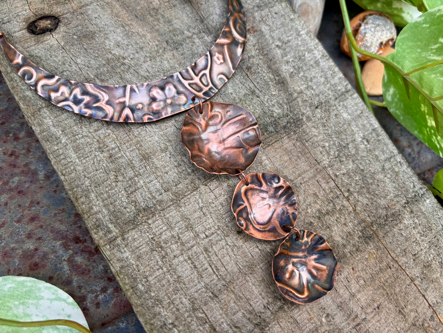Copper Floral Stamped Formed Disk Choker Necklace